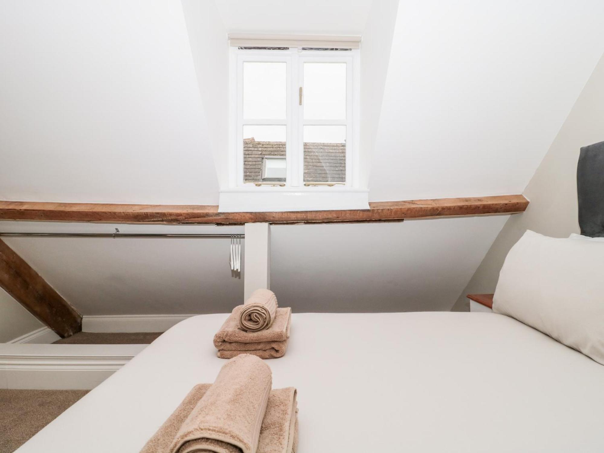 Purbeck Hotel Apartments - Flat 6 스와니지 외부 사진